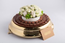 Alf mabrouk chocolate-gold stand with flower