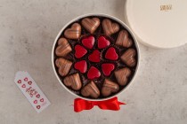 Valentine's round chocolate box-small-L7