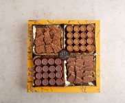 Ramadan Four squares-tray R48
