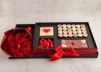 Love chocolate tray with flower