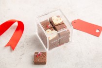 love chocolate box-2pieces