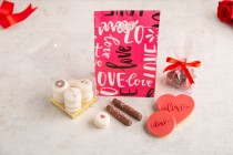 Love gift bag-3
