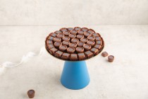 Blue chocolate stand small-EE33