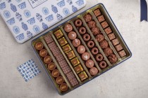Assorted chocolates-Blue and white tin-T22