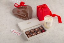 Valentine's gift with candle -L8