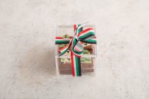 2pieces-kuwait chocolate box