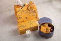 bird gift set with candle