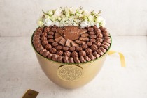 Gold CHOCOLATE BOWL with fresh flower-RG242