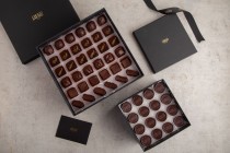 Dark chocolate box set-D7