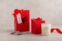 Valentine's biscuits & candle -L9