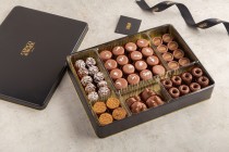 Assorted chocolates-Black tin-T3
